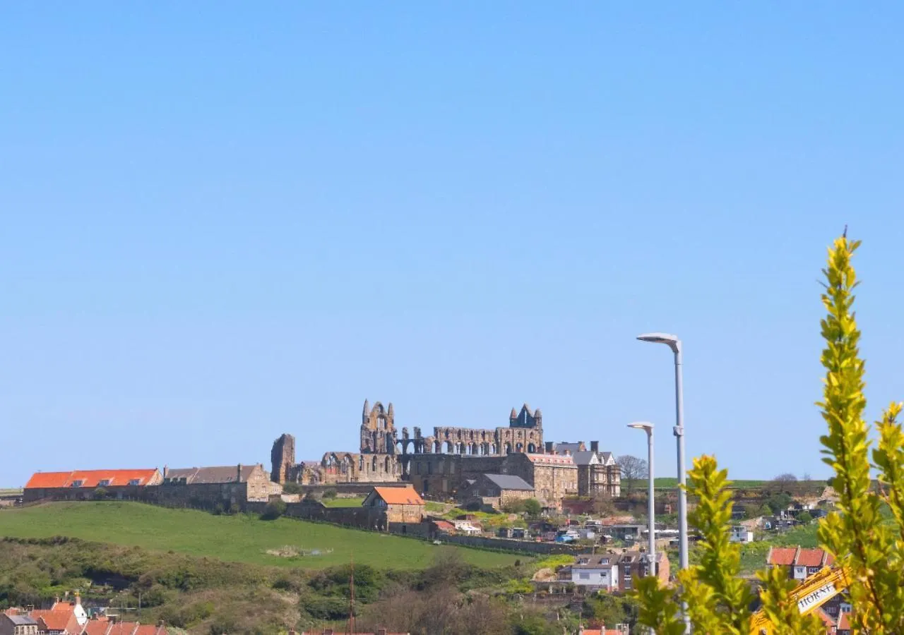 Willa Walebeck Whitby 0*,